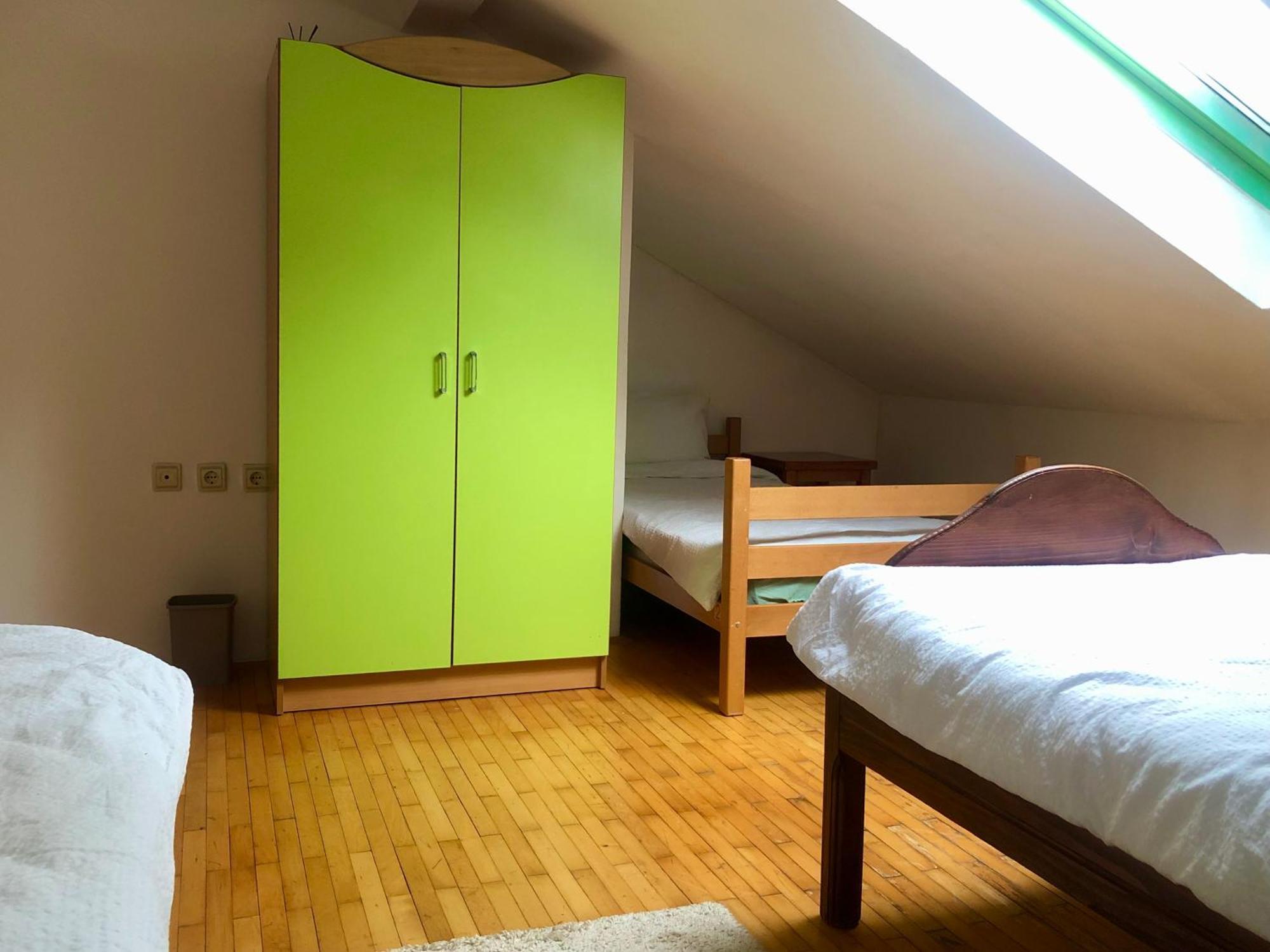 Alfar House Vandrehjem SJJ Eksteriør billede